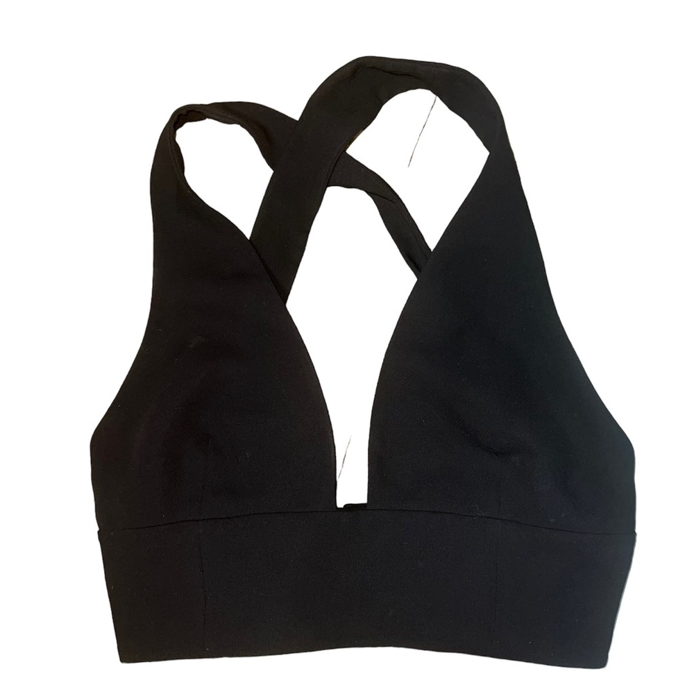 Wilfred Aritzia cropped black top button back closure, size 2
